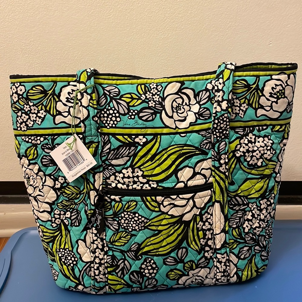 Vera Bradley Vera bag in Island Blooms
